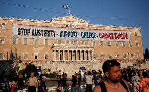 Thousands of Greeks Took the Streets to Back Tsipras