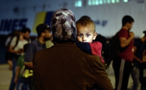 Who and How Treats Refugees in Europe?