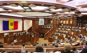 Парламент Молдовы рассмотрит вопрос об отставке правительства