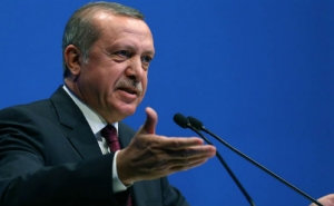 Erdogan Threatens the US and Russia because of the Syrian Kurds