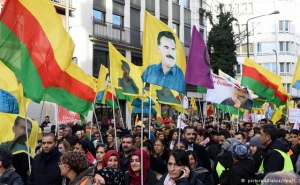 В Германии тысячи курдов протестуют против политики Эрдогана

