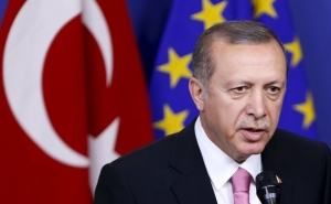 Turkey Threatens to Send Refugees Back to Europe