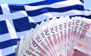 Еврогруппа согласовала выделение Греции помощи в €10,3 млрд
