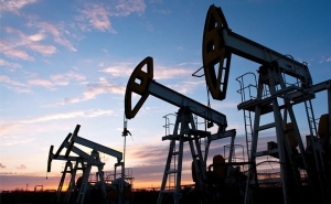 Страны ОПЕК договорились о сокращении добычи нефти

