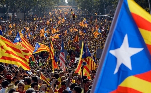 Парламент Каталонии утвердил референдум о независимости