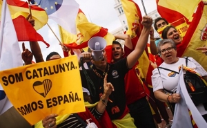 Власти Испании одобрили применение статьи о приостановке автономии Каталонии