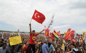 На юго-востоке Турции двое военных погибли при столкновении с членами РПК