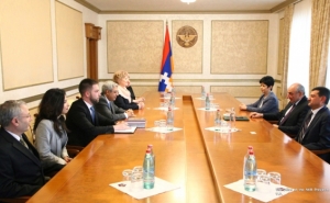  Artsakh President Meets with the Delegation of Matenadaran 