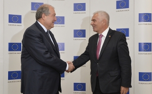 Армен Саркисян посетил офис делегации ЕС в Армении