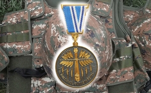 Artsakh's Defense Army Serviceman Aghasi Mkrtchyan Posthumously Awarded with the "For Service in Battle" Medal