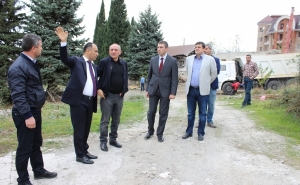  Президент Арцаха посетил строительную площадку возводимого в Степанакерте нового жилого квартала 
