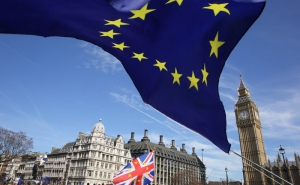 EU Preps Aid for Ireland to Soften a No-Deal Brexit