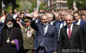  Залогом побед армянского народа является наше единство: Никол Пашинян 