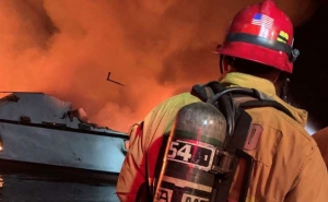  Число погибших при пожаре на судне в Калифорнии возросло до 25 