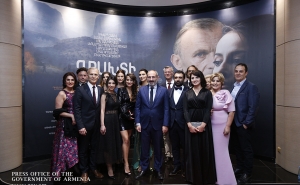  Пашинян присутствовал на премьере фильма на арцахскую тему 