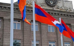 Участие Арцаха в переговорах: что думают кандидаты в президенты и политические силы Карабаха