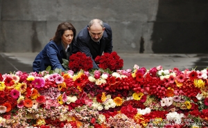 PM Pays Tribute to Armenian Genocide Victims