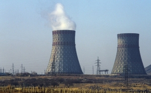  На Армянскую АЭС доставлена установка для отжига реактора 