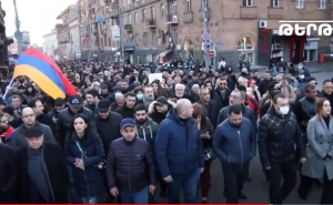  В Ереване проходит шествие неповиновения 