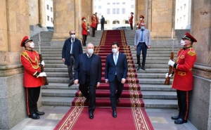  Президент Армении посетил парламент Грузии 