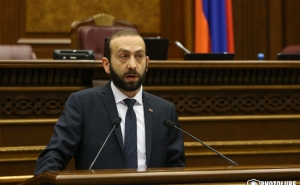 Диалог с ОДКБ по обстановке на границе Армении не закончен - Арарат Мирзоян