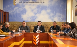  Արցախի Հանրապետության պետական նախարարը հանդիպել է ԱՀ գյուղի եվ գյուղատնտեսության աջակցության հիմնադրամի աշխատակազմի հետ
 