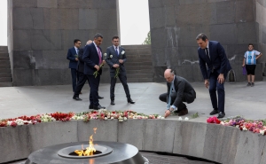  Միացյալ Թագավորության Եվրոպայի հարցերով նախարարը հարգանքի տուրք է մատուցել Հայոց ցեղասպանության զոհերի հիշատակին
 
