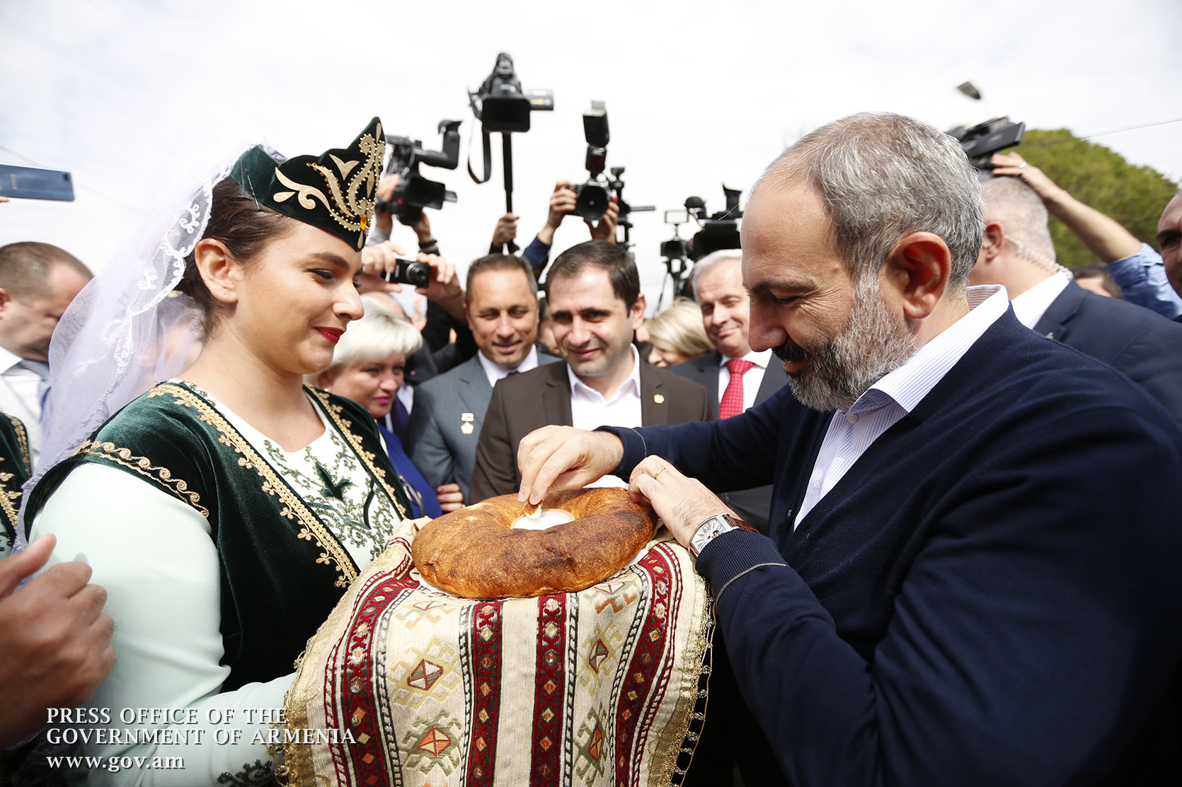 Посещение армении. Губернатор Арагацотнской области.