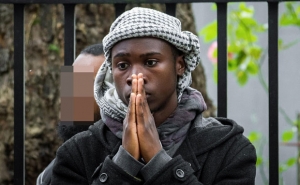 London: Extremist Teenager Found Guilty of Plot to Behead Soldier