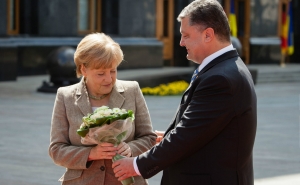 Merkel and Poroshenko Discussed Minsk Agreement
