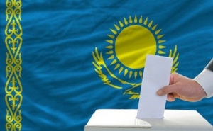 Nazarbayev Appointed Early Presidential Elections