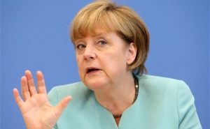 Merkel Restrains from Giving Advice on Japan&rsquo;s Foreign Policy
