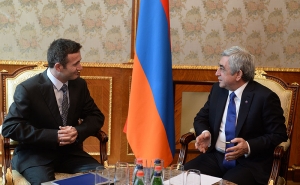 Նախագահն ընդունել է ֆրանսահայ հանրահայտ ավտոմրցավարորդ Նիկոլյա Մինասյանին