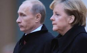 Фрау Меркель не приедет в Москву
