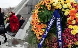 Euronest PA Participants Paid Tribute to the Memory of 1915 Genocide Victims