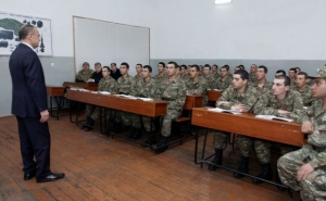 Министр обороны РА пообщался с военослужащими