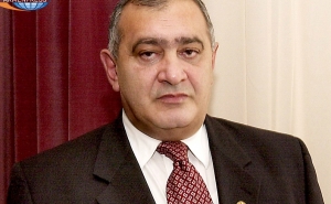 Կոմիտասի անվան պանթեոնում հարգանքի տուրք են մատուցել Անդրանիկ Մարգարյանի հիշատակին