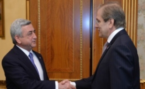 Serzh Sargsyan Received the Chairman of EDB