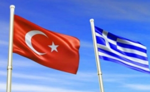Давутоглу: Турция готова помочь Греции преодолеть финансовый кризис