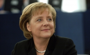 Меркель: решение по Греции будет принято в течение ближайших дней