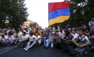 GALLUP: 73% of respondents support Electric Maidan in Armenia