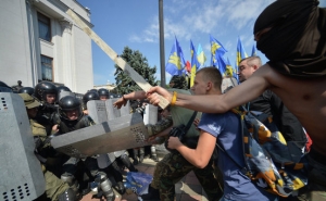 Число пострадавших в беспорядках в Украине возросло до 141 человека