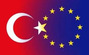 Турция желает проводить саммиты с ЕС два раза в год