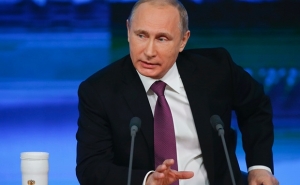 Путин заявил о готовности России отменить визовый режим с Грузией