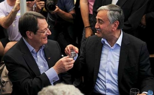 Greek and Turkish Cypriot Leaders Gave a Joint TV Address