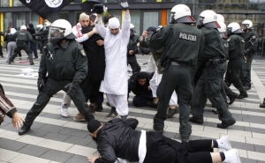 Уровень угрозы от исламского терроризма в Германии высокий 
