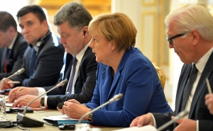 Порошенко и Меркель сделают совместное заявление