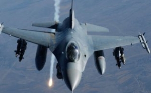 ИГ в Ливии атаковала неизвестная авиация