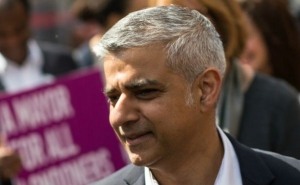 Мусульманин Садик Хан стал мэром всех лондонцев