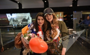 Lots of Fans Welcomed Iveta Mukuchyan in the Airport